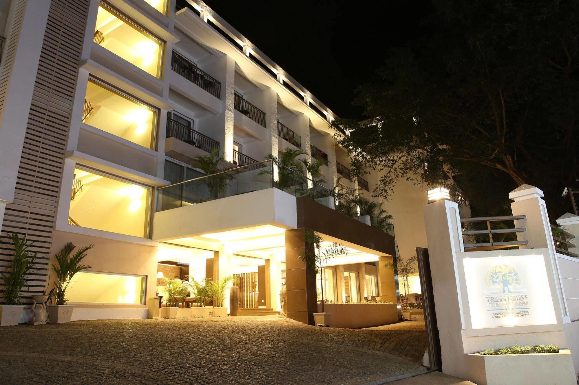 Lemon Tree Hotel Candolim Exterior photo