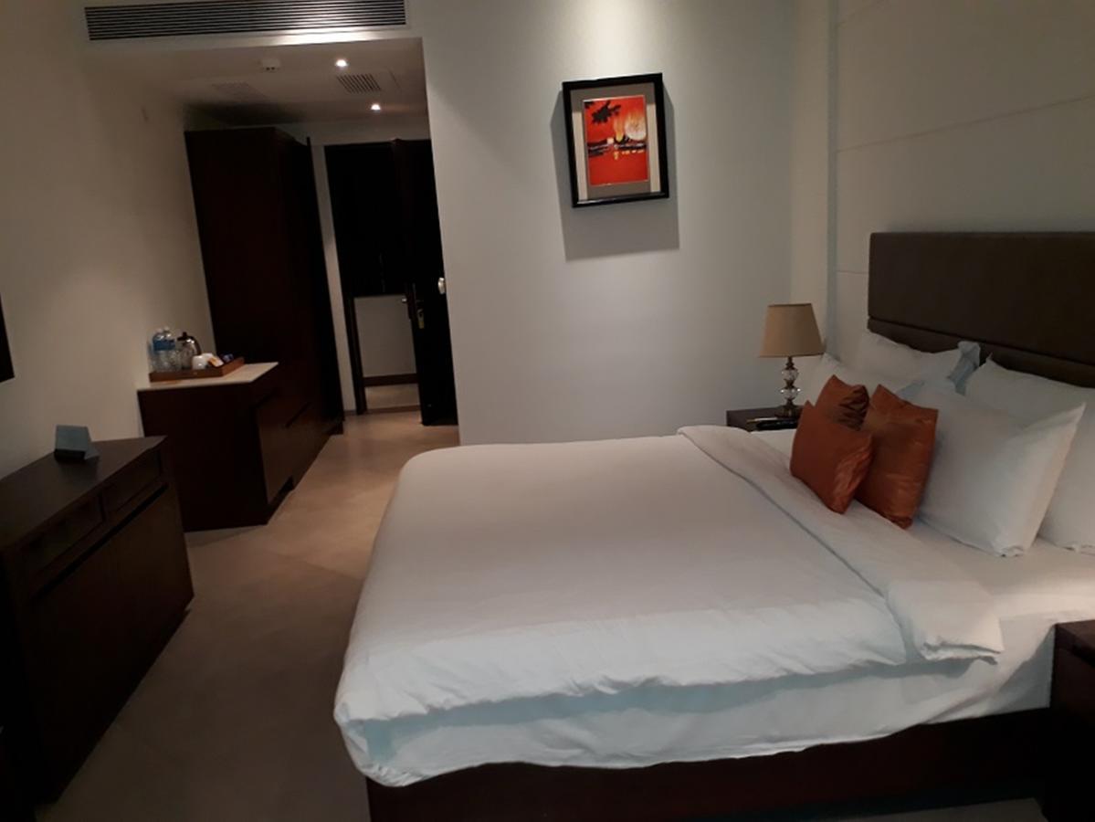 Lemon Tree Hotel Candolim Exterior photo